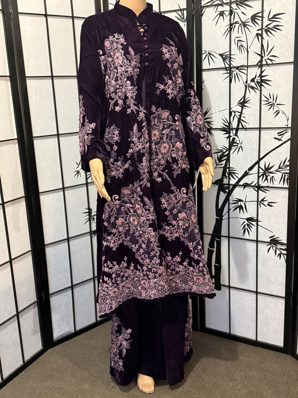 4-Piece Embellished Velvet Suit Set – Bottle Green (Size L - Bust 44”)