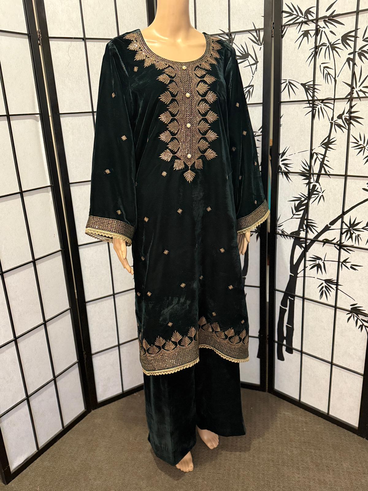 Resham Embroidered 3-Piece Velvet Ensemble