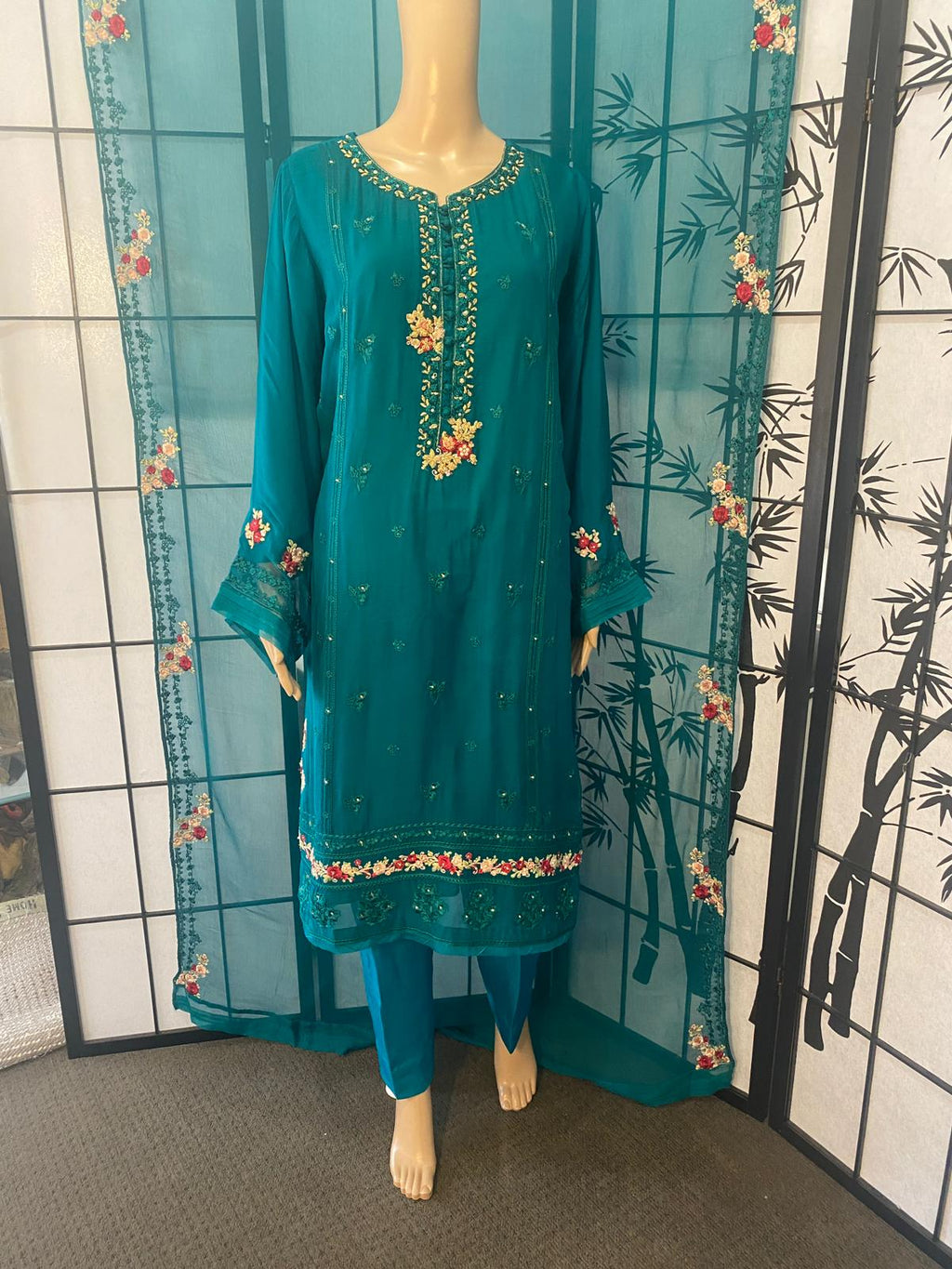 Elegant Embroidered Pure Chiffon Shirt & Dupatta
