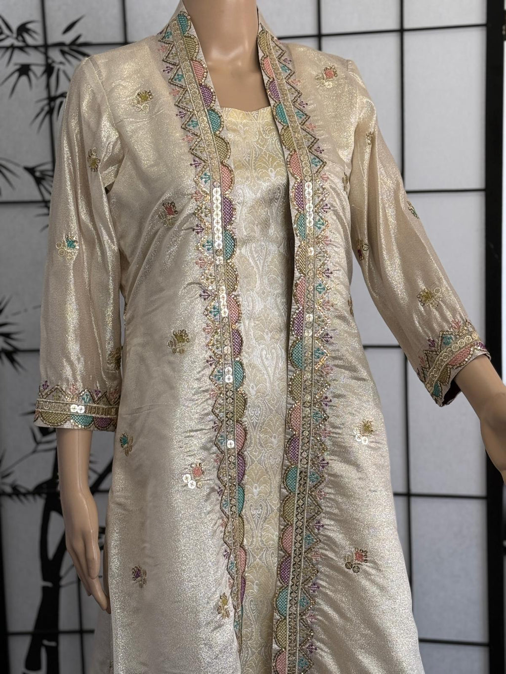 Delicate Embroidered 4-Piece Suit | SOA Collection – Exclusive Design