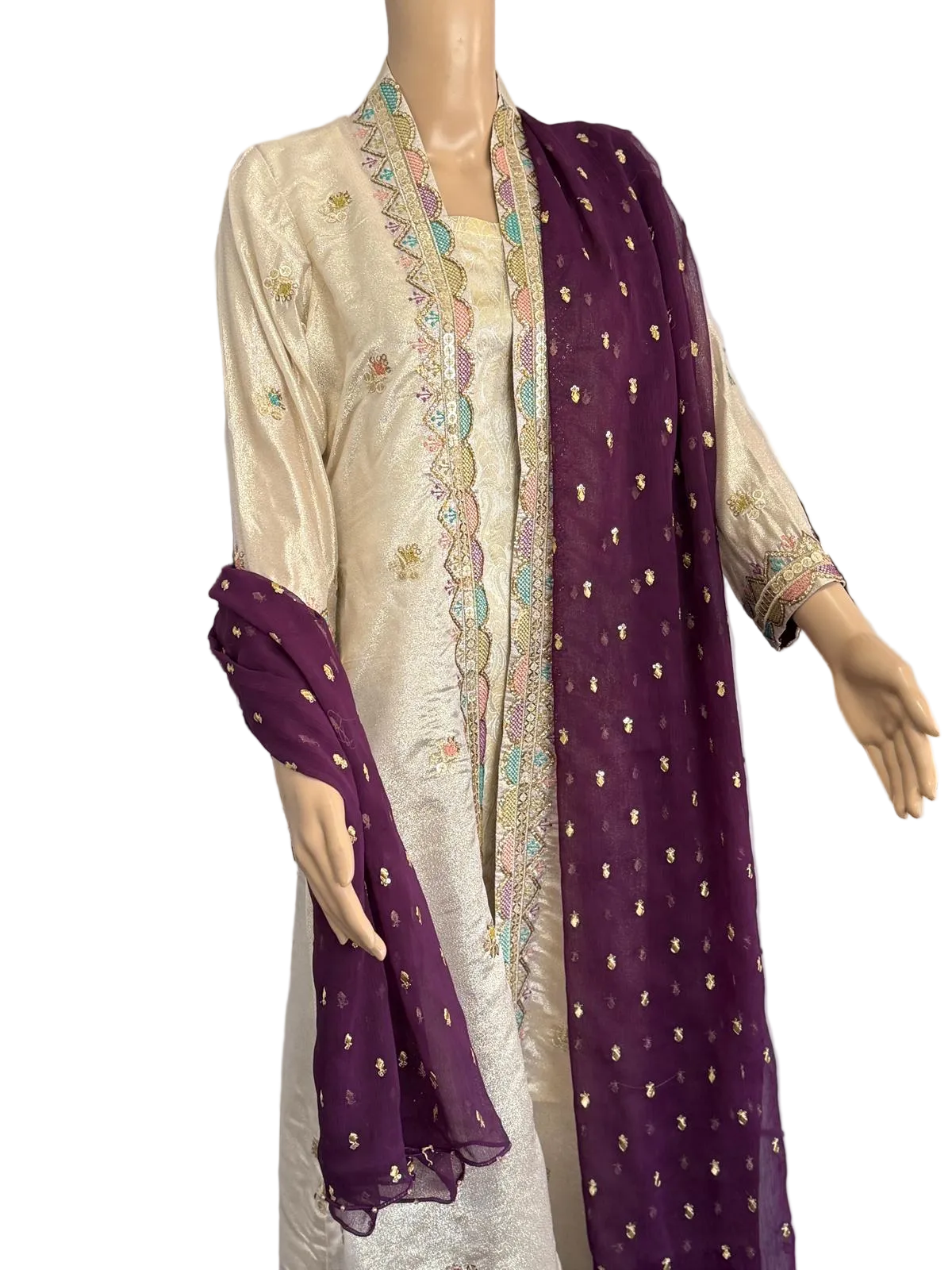 Delicate Embroidered 4-Piece Suit | SOA Collection – Exclusive Design