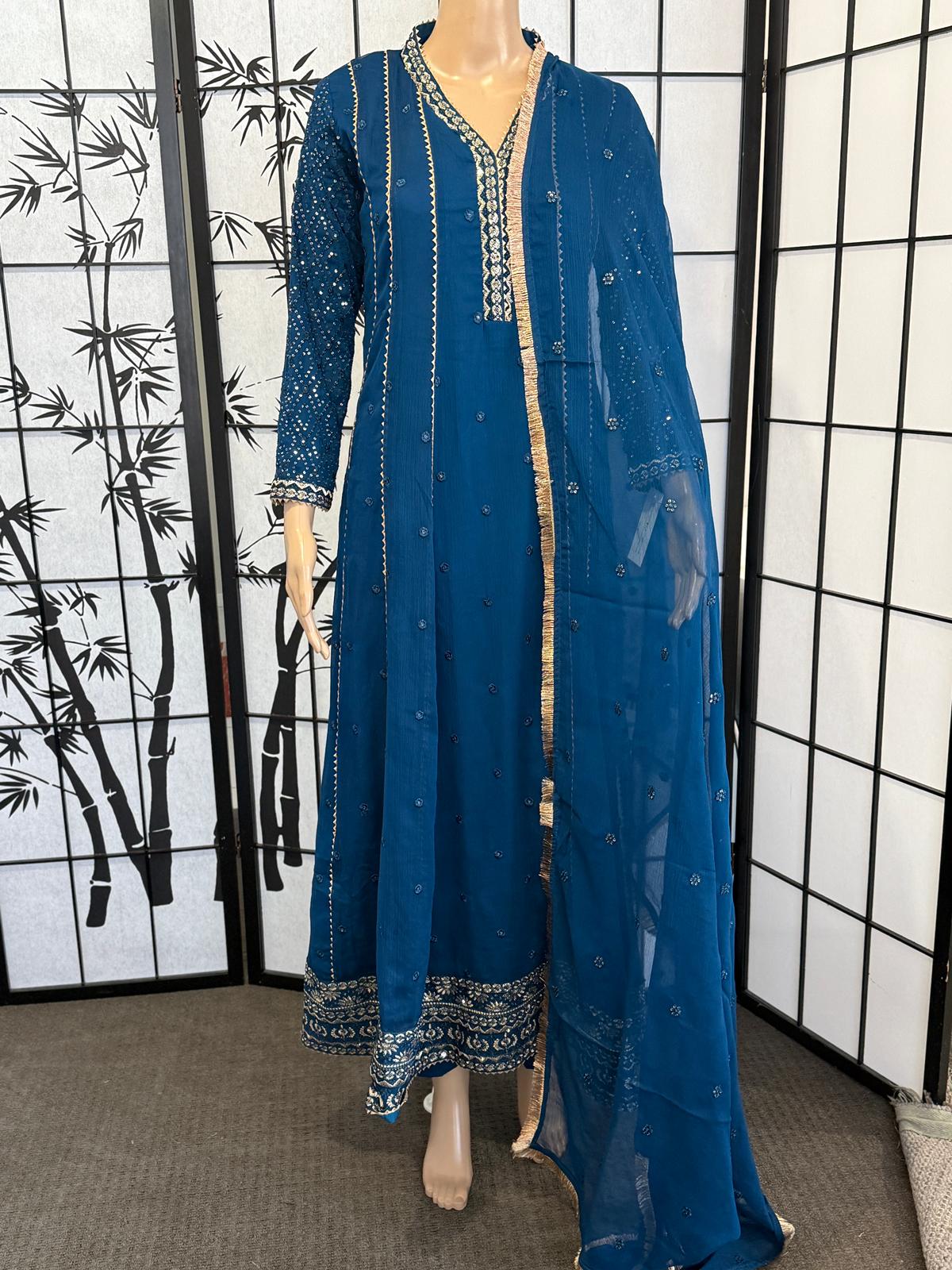 Trendy Yet Stylish – Embellished Chiffon Anarkali