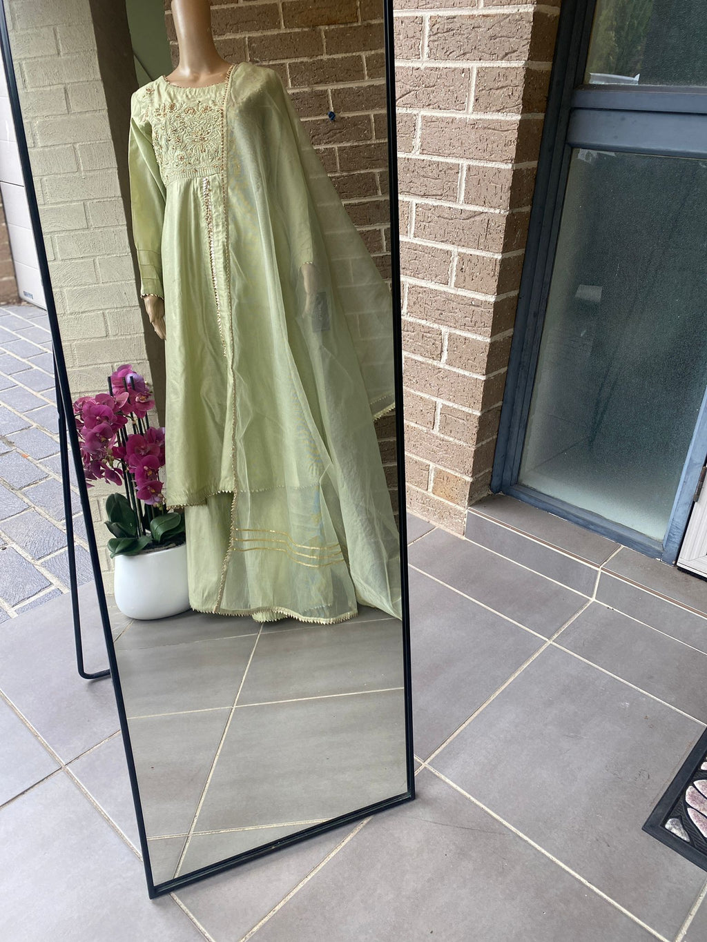 Stylish Embellished Cotton Silk 3-Piece Dress