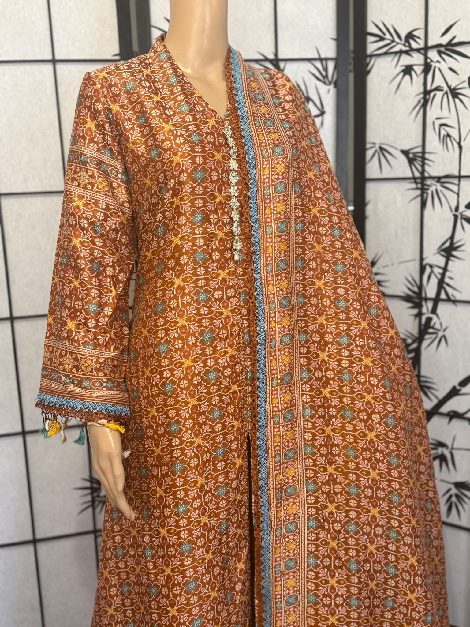 Exclusive Khaadi Silk Luxury Ensemble