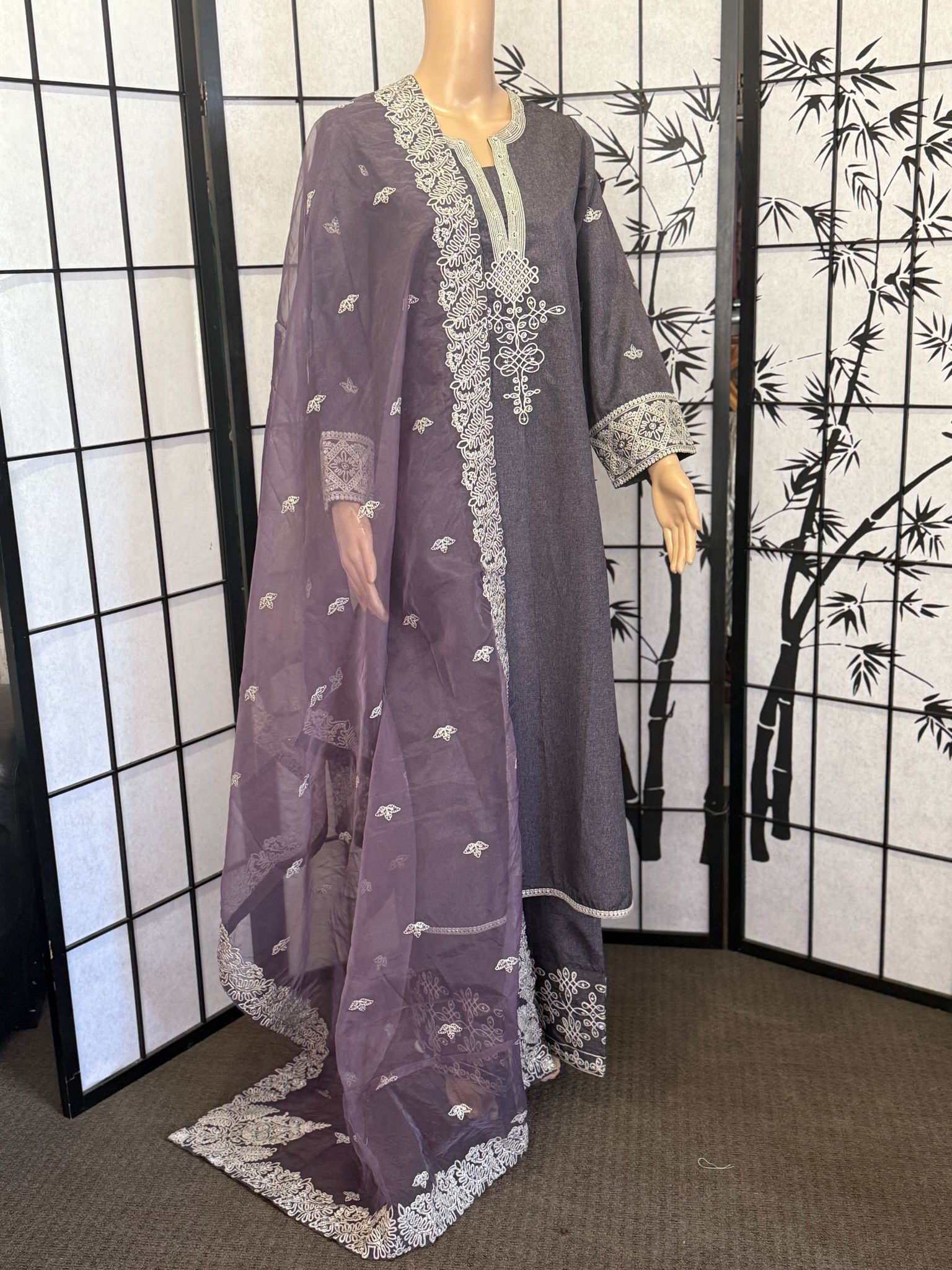 Embroidered Luxury 3-Piece Ensemble