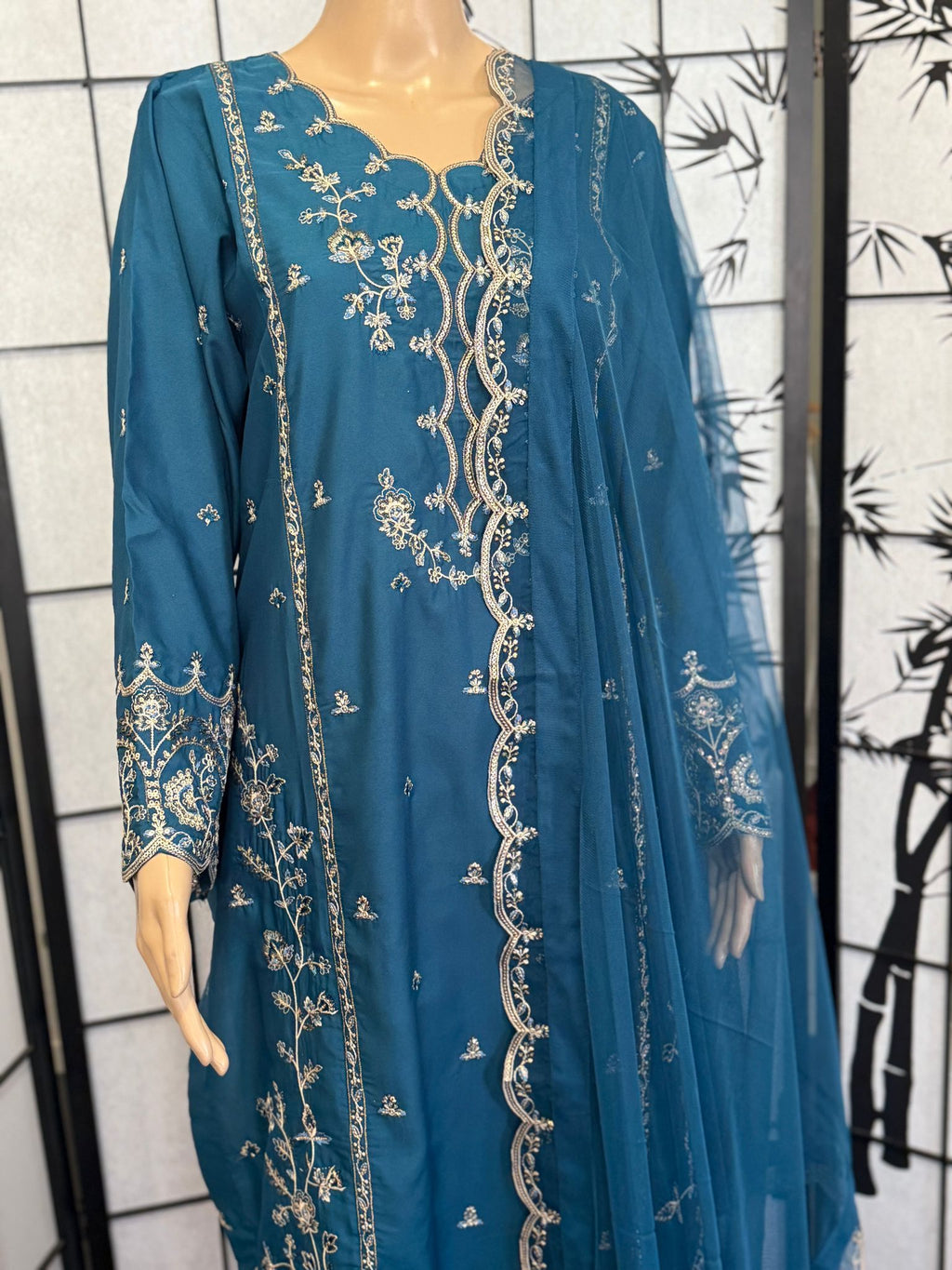 Asim Jofa Embellished Ensemble