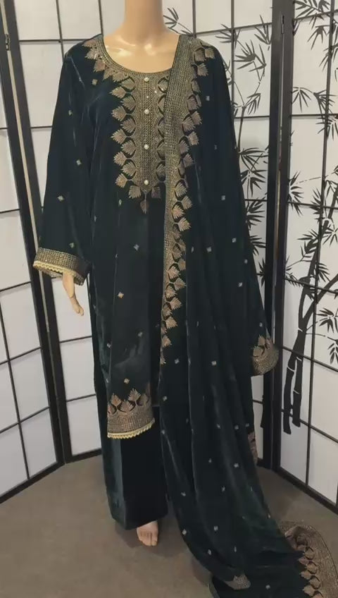 Resham Embroidered 3-Piece Velvet Ensemble