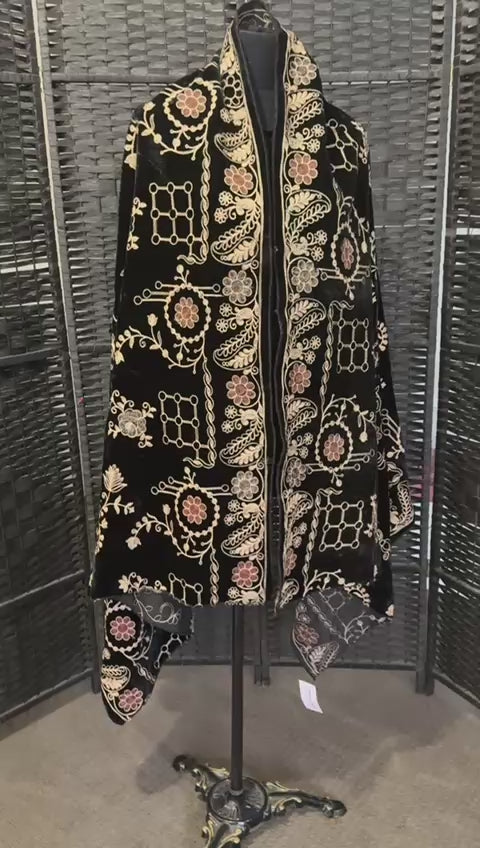 Embroidered Velvet Shawl – Black